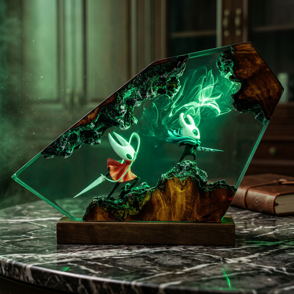 Lampe ArcaneResin format cristal angulaire, scène de combat illuminée